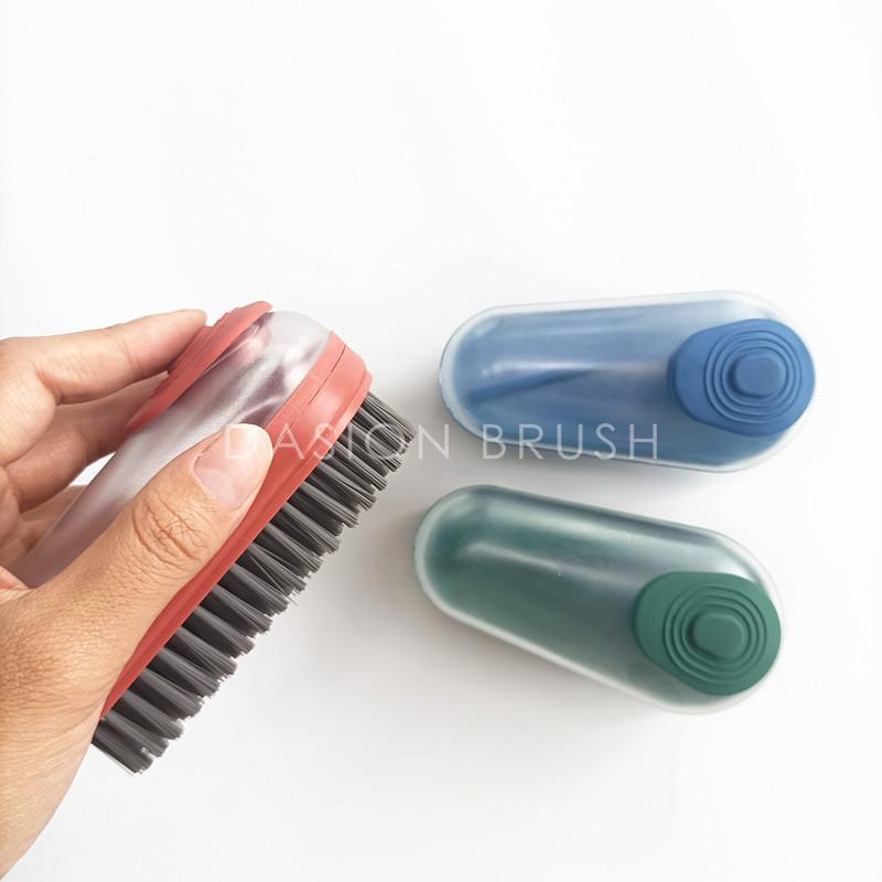 liquid adding cleaning brush