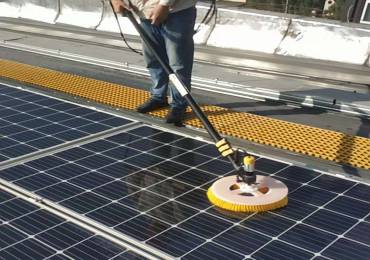 Dasion's High Qualtity Solar Panel Cleaning Brush